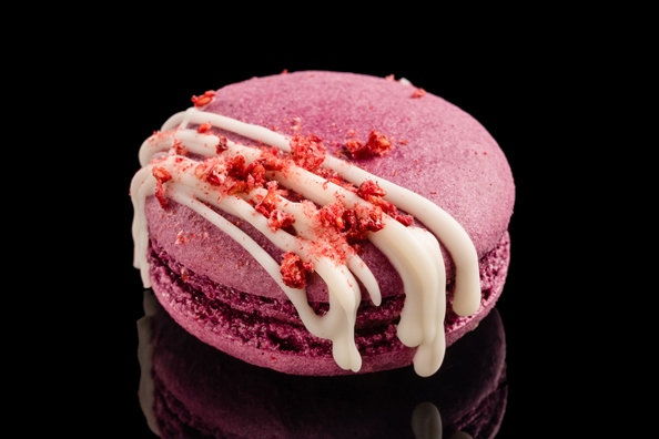 Макарун Черная смородина 4 шт