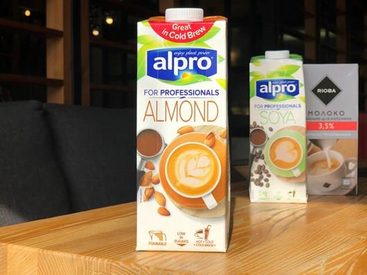 Молоко миндальное Alpro