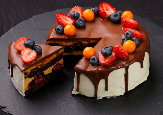 Торт шоколадно-сметанный