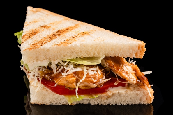 Мини-сендвич Цезарь с филе цыпленка 2 шт